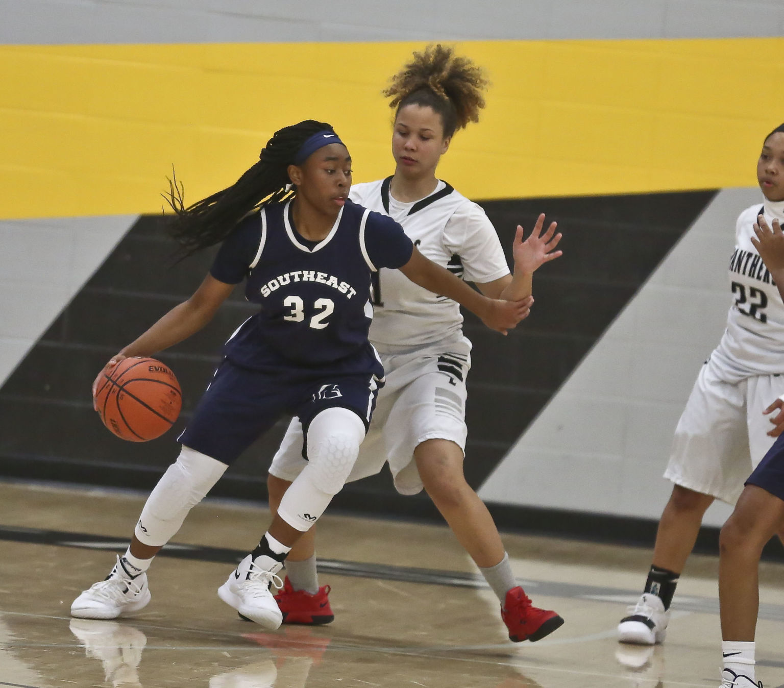 Eisenhower Southeast 23 11.29.18.JPG
